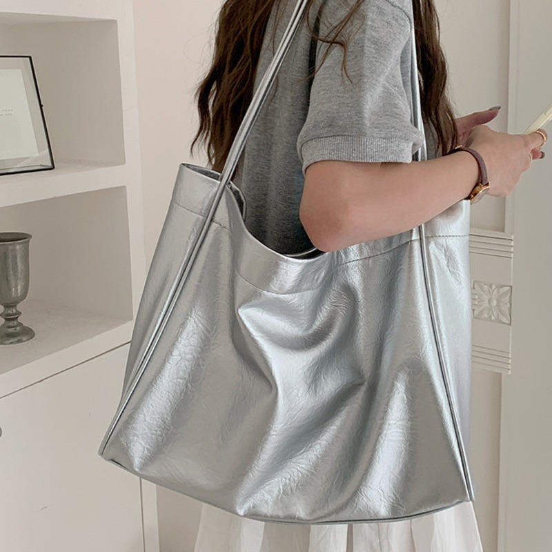 カジュアル大容量トートバッグ通勤デザイナー女性ショルダーバッ - Women Bags On Sale のレビューと価格