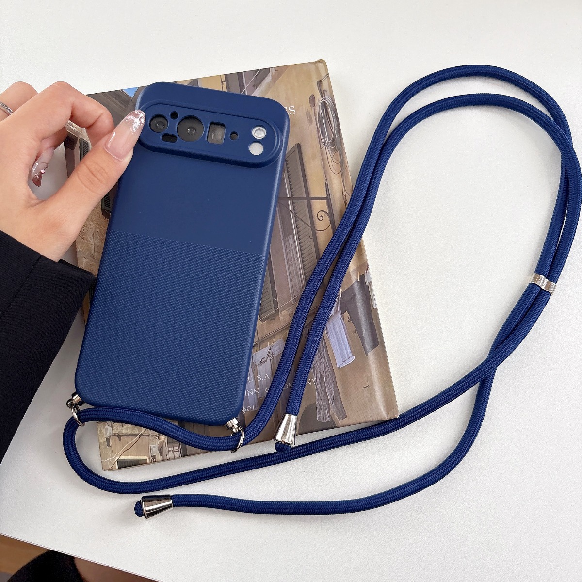 クロスボディランヤードストラップ付きマットTPUスマホケース - Phone Bag Crossbody のレビューと価格