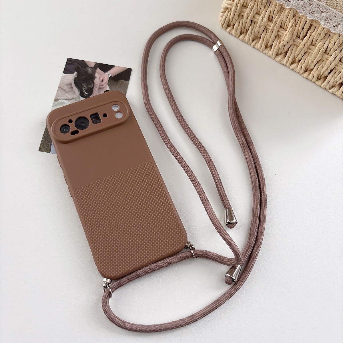 クロスボディランヤードストラップ付きマットTPUスマホケース - Phone Bag Crossbody のレビューと価格